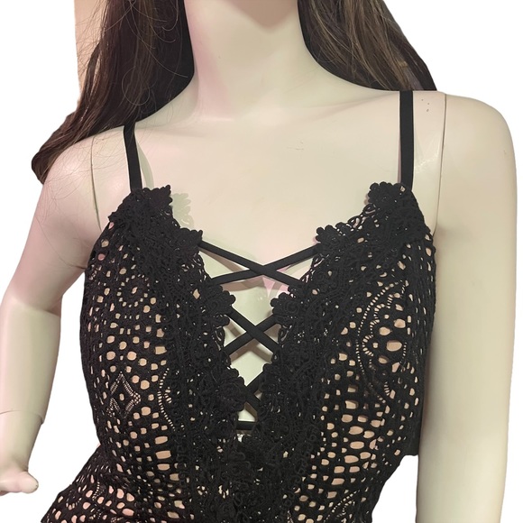 JANUARY 7 V-Neck Black Sleeveless crocheted Lace Cocktail Dress Size L - Picture 8 of 9
